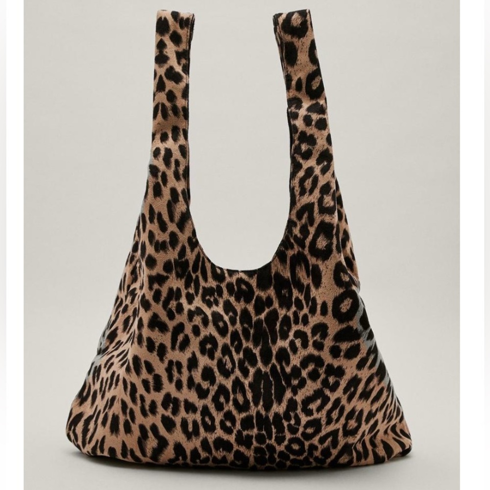 Leopard Print Bag 🐆 perfect for fall 🍁